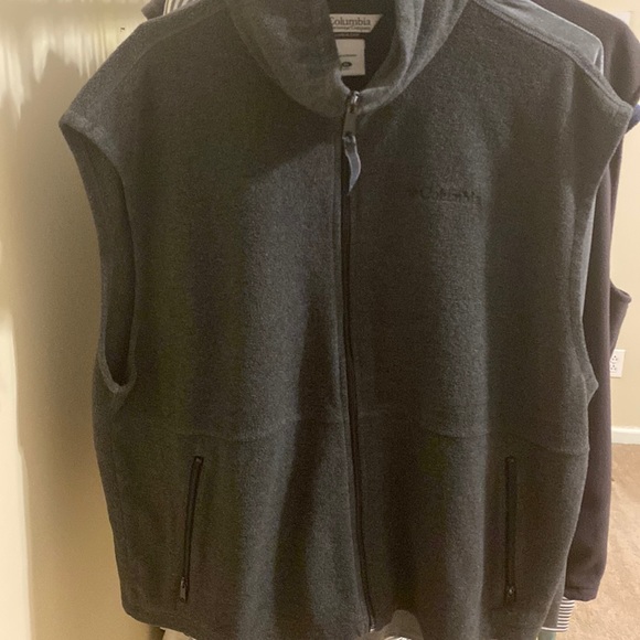 Columbia vest - Picture 1 of 1